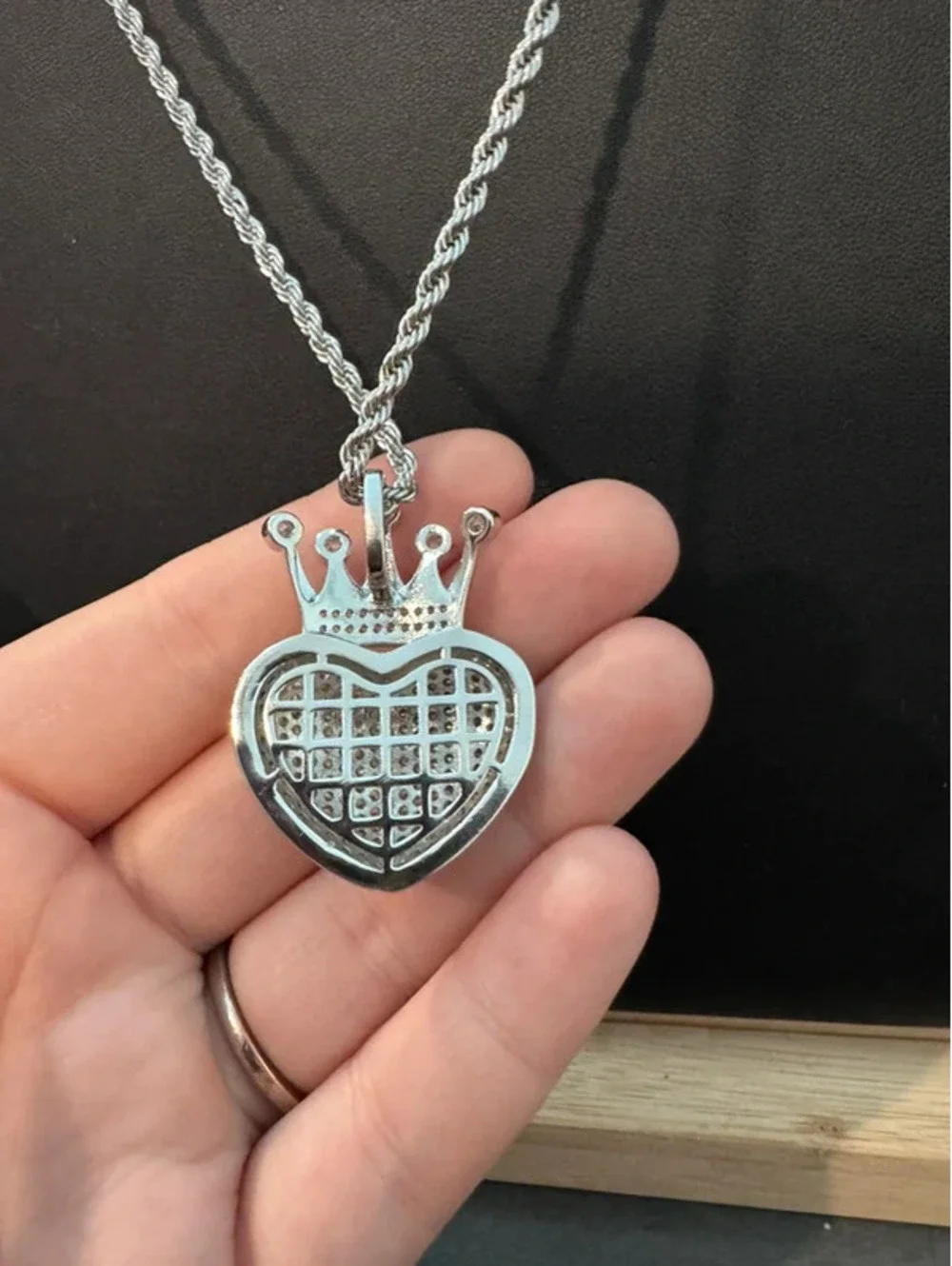 24” twisted chain with heart crown bling pendant